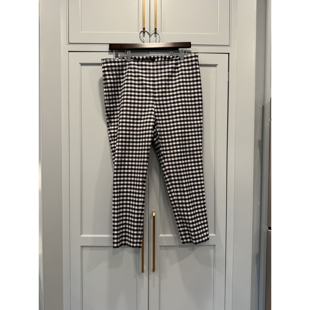 Brooks Brothers Navy White Check‎ Pedal Pusher Capris 16